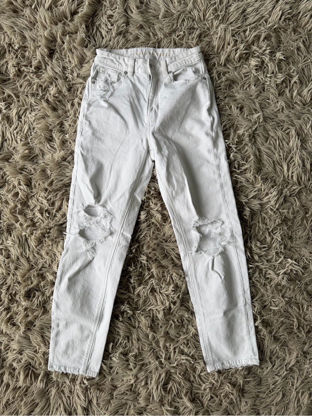 AE White Distressed High-Rise Mom Jeans